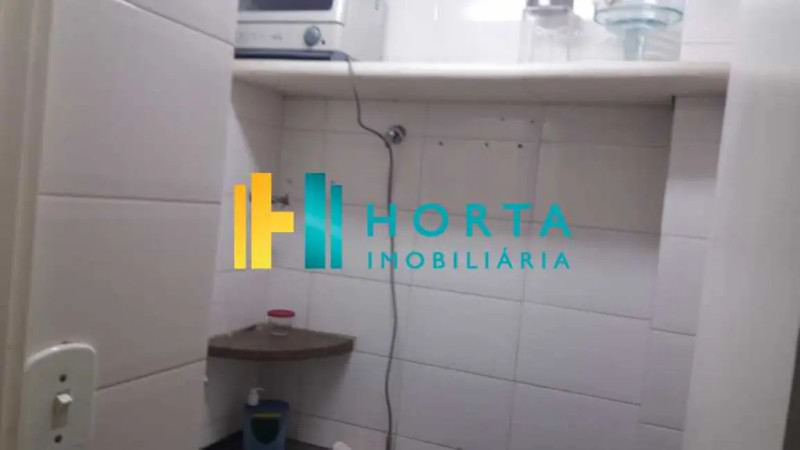 Sala Comercial à venda, 160m2 em Rio De Janeiro - RJ - imagem 6 Foto 6 de Sala Comercial à venda, 160m2 em Rio De Janeiro - RJ