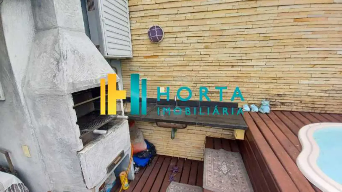 Cobertura com 1 quarto à venda, 123m2 em Rio De Janeiro - RJ - imagem 3 Foto 3 de Cobertura com 1 quarto à venda, 123m2 em Rio De Janeiro - RJ