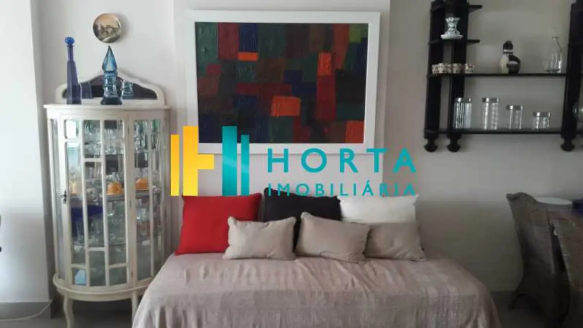 Cobertura com 1 quarto à venda, 123m2 em Rio De Janeiro - RJ - imagem 9 Foto 9 de Cobertura com 1 quarto à venda, 123m2 em Rio De Janeiro - RJ