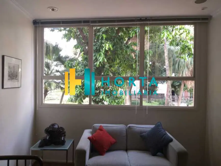 Sala Comercial à venda, 70m2 em Rio De Janeiro - RJ - imagem 4 Foto 4 de Sala Comercial à venda, 70m2 em Rio De Janeiro - RJ