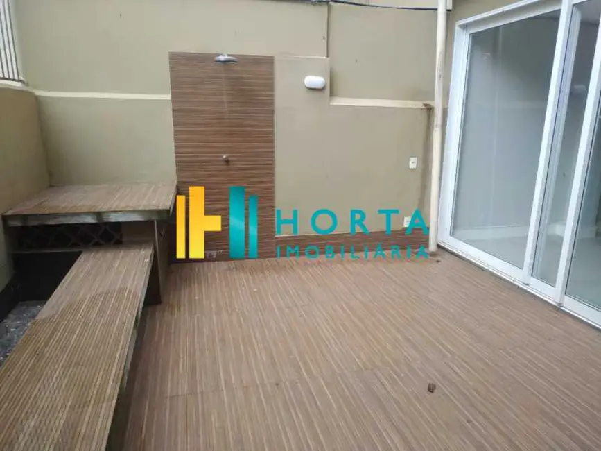 Foto 8 de Apartamento com 4 quartos à venda, 111m2 em Rio De Janeiro - RJ