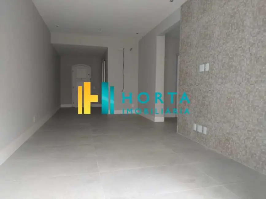 Foto 2 de Apartamento com 4 quartos à venda, 111m2 em Rio De Janeiro - RJ