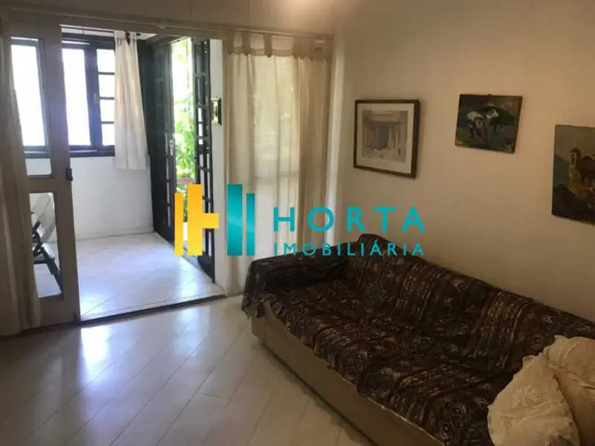 Foto 8 de Casa de Condomínio com 7 quartos à venda, 210m2 em Rio De Janeiro - RJ