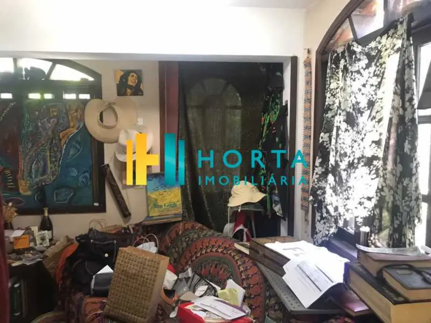 Foto 3 de Casa de Condomínio com 7 quartos à venda, 210m2 em Rio De Janeiro - RJ