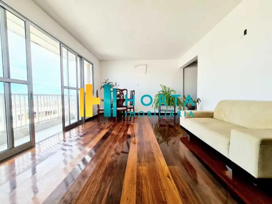 Foto 2 de Apartamento com 6 quartos à venda, 400m2 em Rio De Janeiro - RJ
