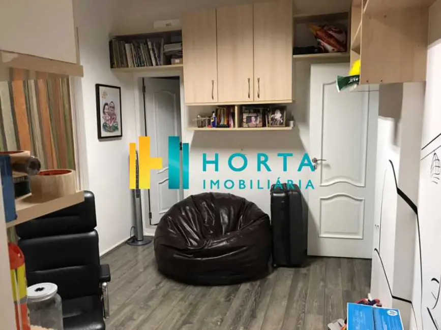 Foto 9 de Apartamento com 4 quartos à venda, 212m2 em Rio De Janeiro - RJ