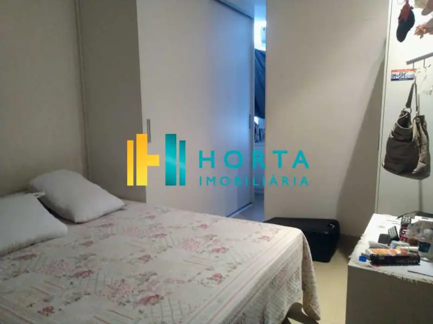 Foto 8 de Apartamento com 2 quartos à venda, 70m2 em Rio De Janeiro - RJ