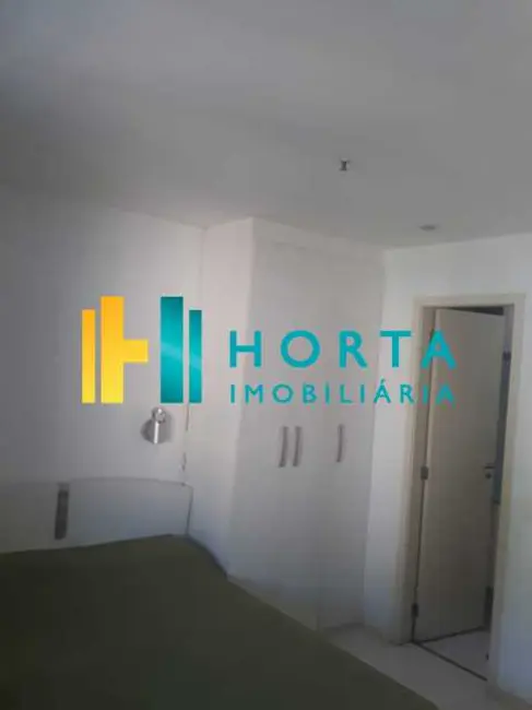 Loft / Flat com 1 quarto à venda, 45m2 em Rio De Janeiro - RJ - imagem 8 Foto 8 de Loft / Flat com 1 quarto à venda, 45m2 em Rio De Janeiro - RJ