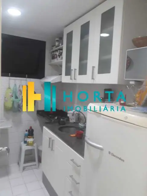 Loft / Flat com 1 quarto à venda, 45m2 em Rio De Janeiro - RJ - imagem 9 Foto 9 de Loft / Flat com 1 quarto à venda, 45m2 em Rio De Janeiro - RJ