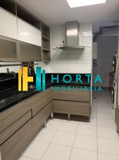 Foto 3 de Apartamento com 2 quartos à venda, 100m2 em Rio De Janeiro - RJ