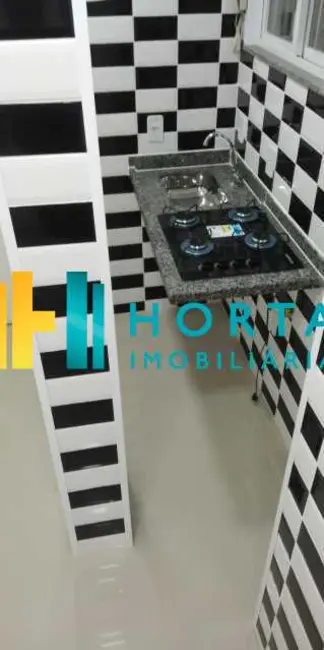 Foto 3 de Kitnet com 1 quarto à venda, 25m2 em Rio De Janeiro - RJ