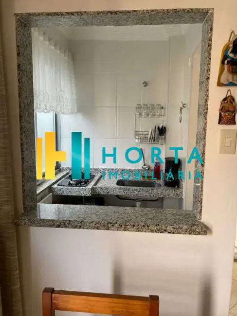 Foto 8 de Kitnet à venda, 26m2 em Rio De Janeiro - RJ