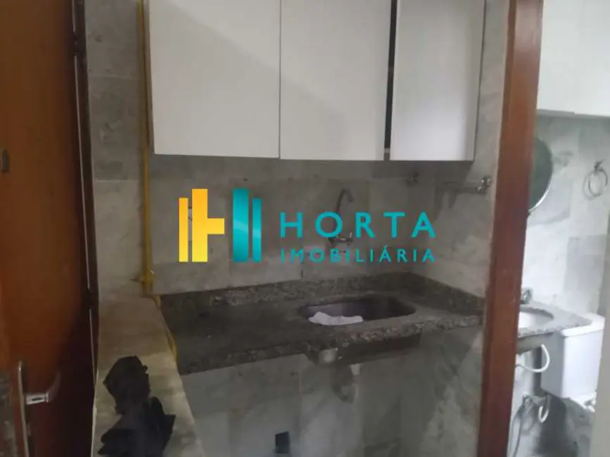 Foto 7 de Kitnet com 1 quarto à venda, 23m2 em Rio De Janeiro - RJ