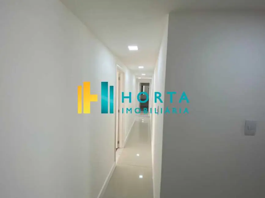 Foto 9 de Cobertura com 3 quartos à venda, 247m2 em Rio De Janeiro - RJ