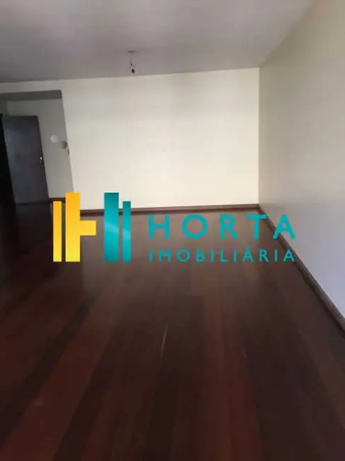 Foto 3 de Apartamento com 3 quartos à venda, 200m2 em Rio De Janeiro - RJ