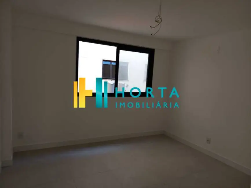 Foto 8 de Cobertura com 2 quartos à venda, 180m2 em Rio De Janeiro - RJ