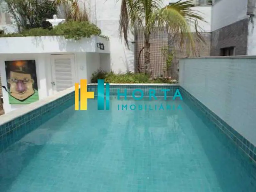 Foto 2 de Cobertura com 3 quartos à venda, 180m2 em Rio De Janeiro - RJ