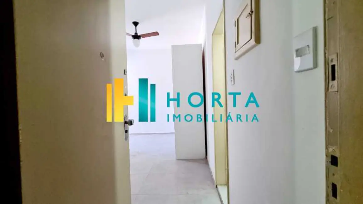 Apartamento à venda, 32m2 em Rio De Janeiro - RJ - imagem 4 Foto 4 de Apartamento à venda, 32m2 em Rio De Janeiro - RJ