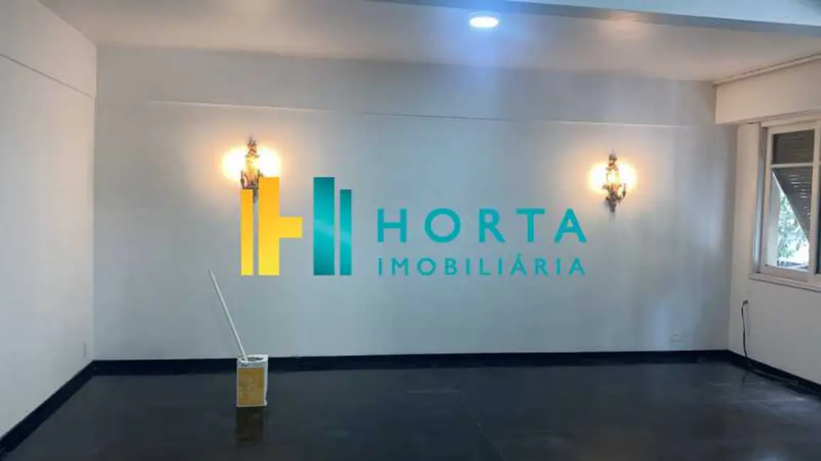 Apartamento com 4 quartos à venda, 230m2 em Rio De Janeiro - RJ - imagem 2 Foto 2 de Apartamento com 4 quartos à venda, 230m2 em Rio De Janeiro - RJ