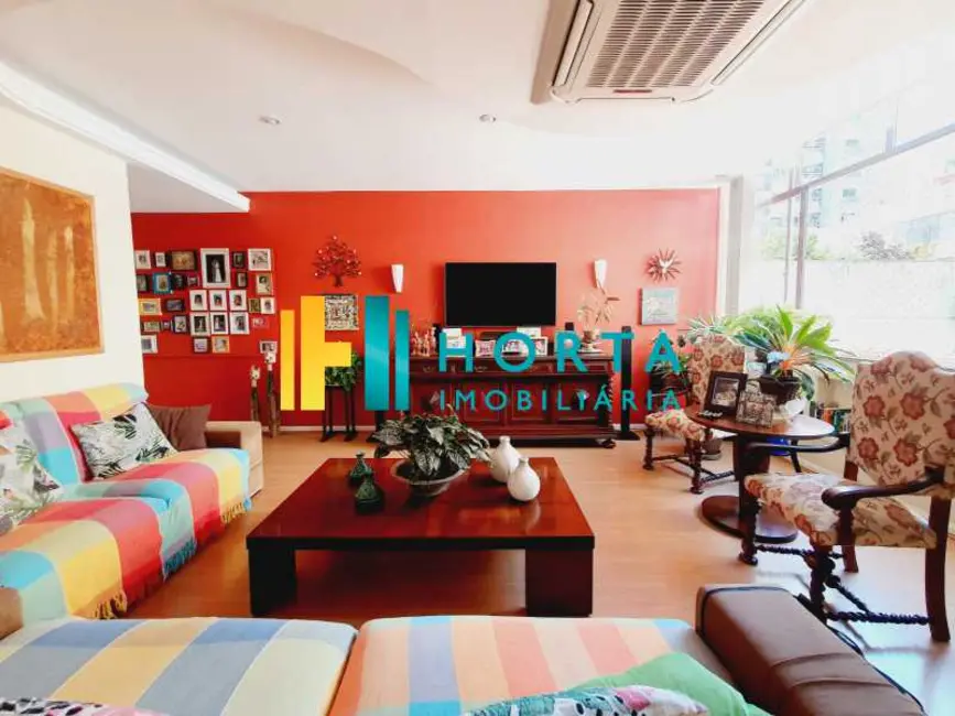Foto 1 de Apartamento com 4 quartos à venda, 139m2 em Rio De Janeiro - RJ