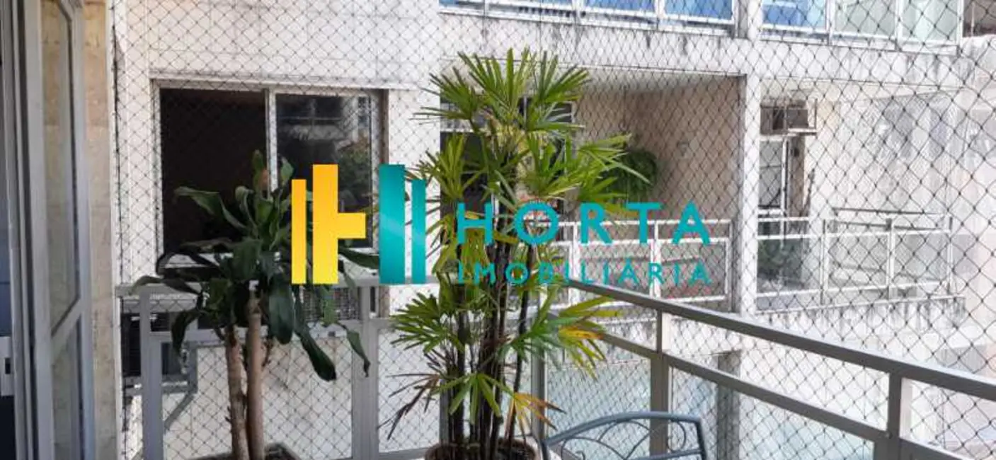 Foto 2 de Apartamento com 4 quartos à venda, 190m2 em Rio De Janeiro - RJ