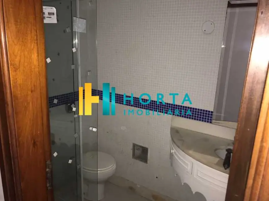 Foto 9 de Apartamento com 4 quartos à venda, 230m2 em Rio De Janeiro - RJ