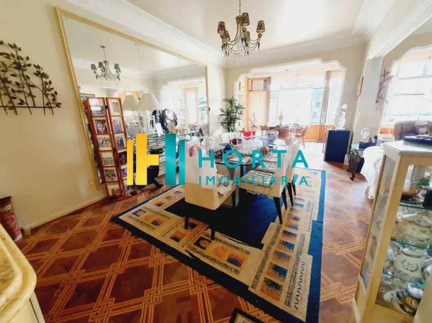 Foto 4 de Apartamento com 3 quartos à venda, 200m2 em Rio De Janeiro - RJ