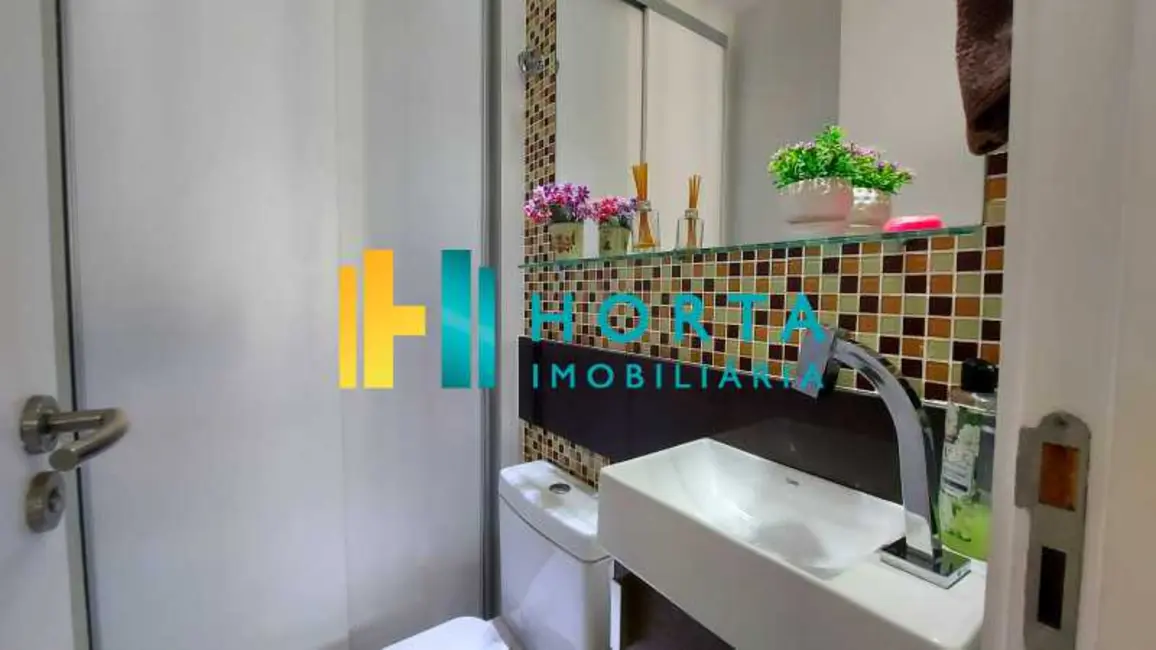 Foto 7 de Apartamento com 4 quartos à venda, 95m2 em Rio De Janeiro - RJ