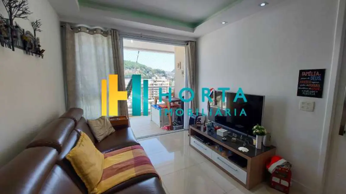 Foto 3 de Apartamento com 4 quartos à venda, 95m2 em Rio De Janeiro - RJ