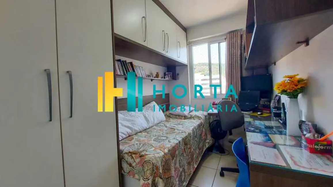 Foto 6 de Apartamento com 4 quartos à venda, 95m2 em Rio De Janeiro - RJ