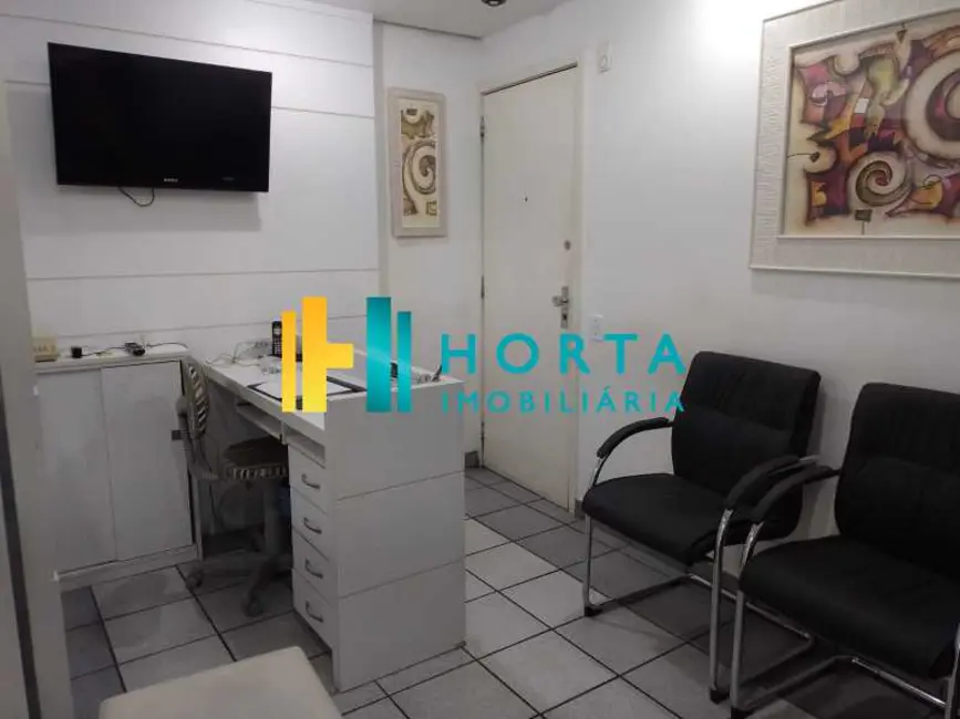 Sala Comercial à venda, 34m2 em Rio De Janeiro - RJ - imagem 3 Foto 3 de Sala Comercial à venda, 34m2 em Rio De Janeiro - RJ