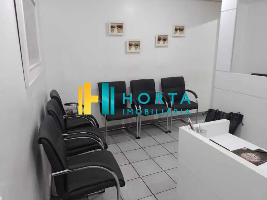 Sala Comercial à venda, 34m2 em Rio De Janeiro - RJ - imagem 4 Foto 4 de Sala Comercial à venda, 34m2 em Rio De Janeiro - RJ
