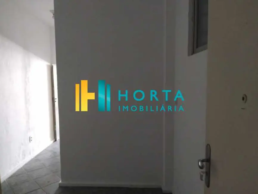 Kitnet com 1 quarto à venda, 36m2 em Rio De Janeiro - RJ - imagem 9 Foto 9 de Kitnet com 1 quarto à venda, 36m2 em Rio De Janeiro - RJ