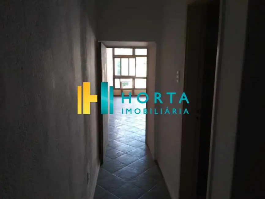 Foto 2 de Kitnet com 1 quarto à venda, 36m2 em Rio De Janeiro - RJ