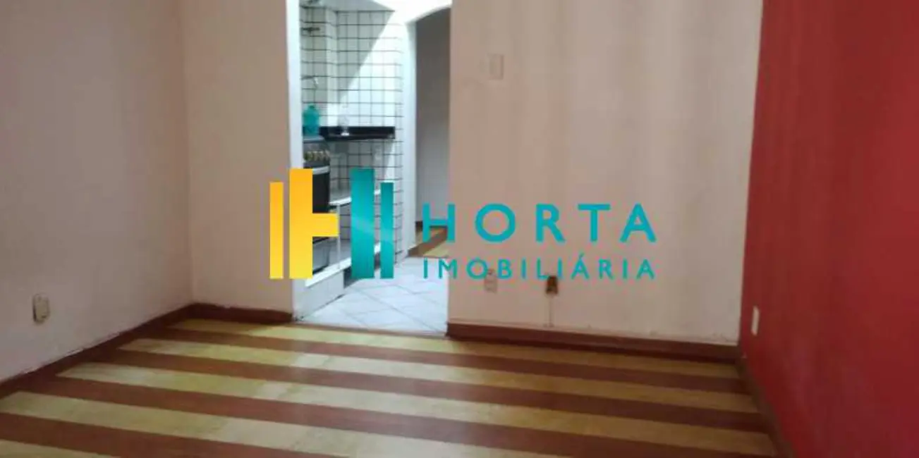 Foto 2 de Kitnet à venda, 38m2 em Rio De Janeiro - RJ