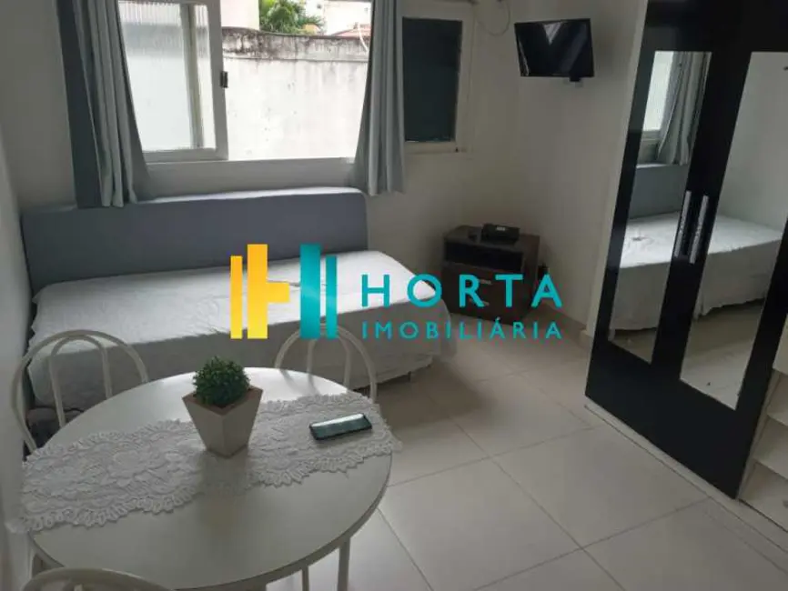 Foto 3 de Kitnet com 1 quarto à venda, 15m2 em Rio De Janeiro - RJ