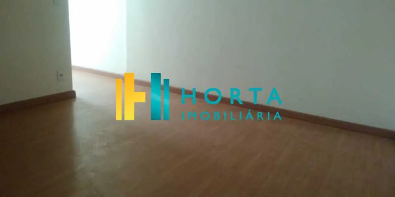 Foto 8 de Apartamento com 2 quartos à venda, 70m2 em Rio De Janeiro - RJ