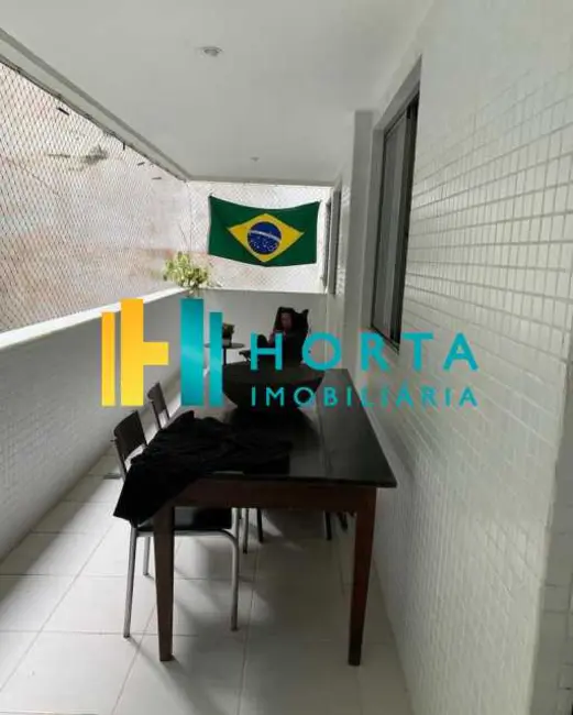 Foto 4 de Apartamento com 3 quartos à venda, 120m2 em Rio De Janeiro - RJ