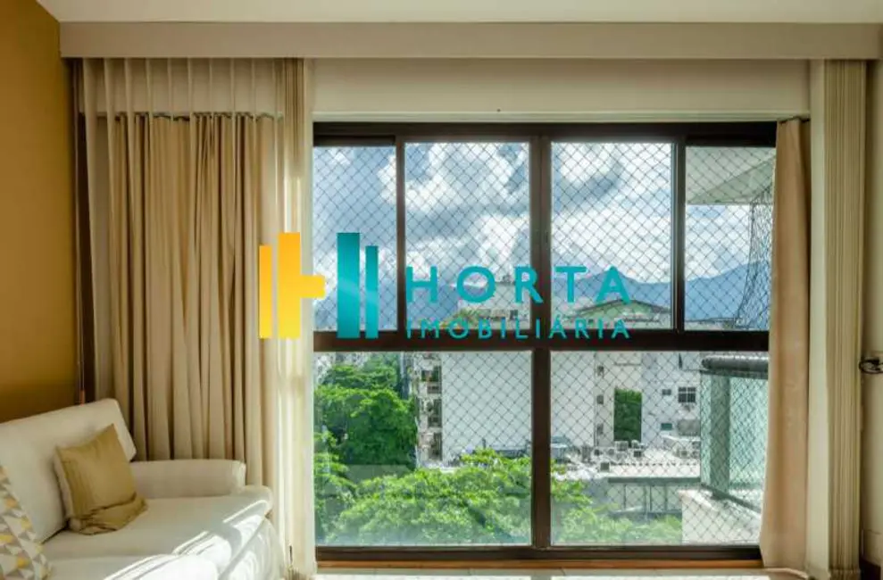 Foto 2 de Apartamento com 2 quartos à venda, 73m2 em Rio De Janeiro - RJ