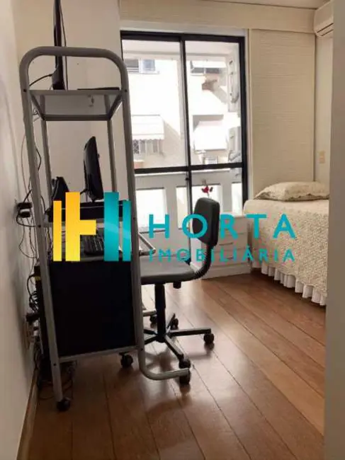 Foto 8 de Apartamento com 3 quartos à venda, 121m2 em Rio De Janeiro - RJ