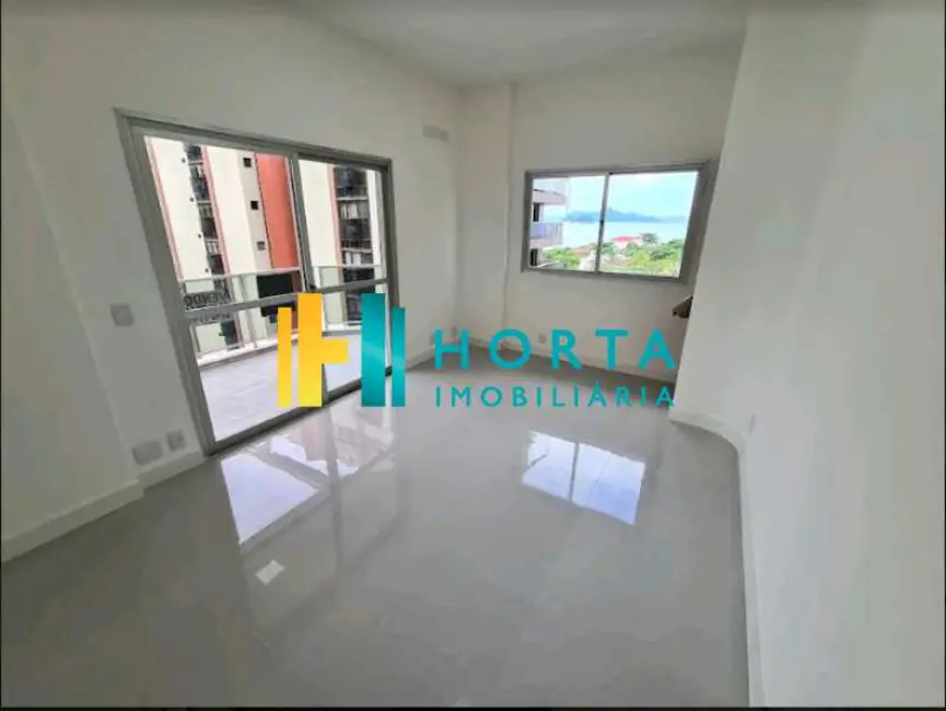 Foto 8 de Apartamento com 4 quartos à venda, 185m2 em Rio De Janeiro - RJ