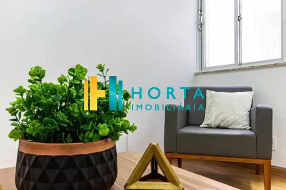 Foto 2 de Apartamento com 1 quarto à venda, 45m2 em Rio De Janeiro - RJ