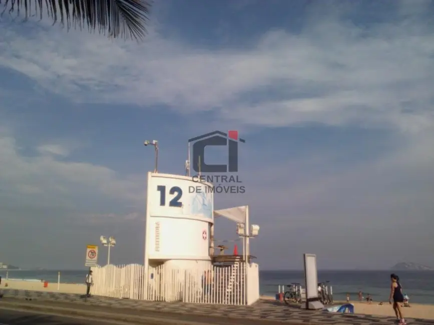 Apartamento com 2 quartos à venda, 72m2 em Rio De Janeiro - RJ - imagem 2 Foto 2 de Apartamento com 2 quartos à venda, 72m2 em Rio De Janeiro - RJ