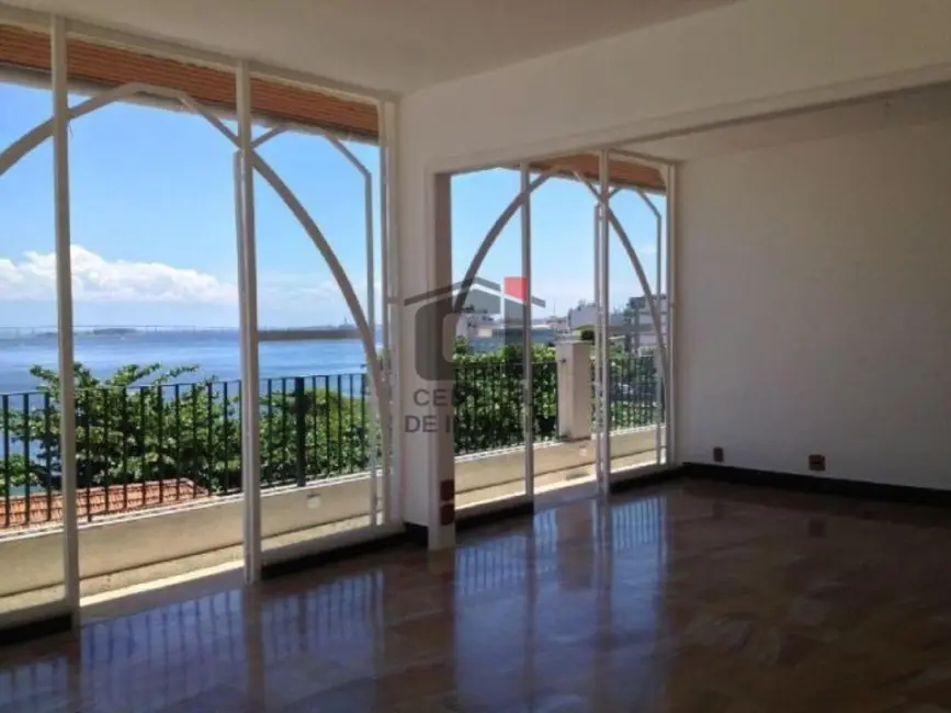 Cobertura com 4 quartos à venda, 330m2 em Rio De Janeiro - RJ - imagem 4 Foto 4 de Cobertura com 4 quartos à venda, 330m2 em Rio De Janeiro - RJ