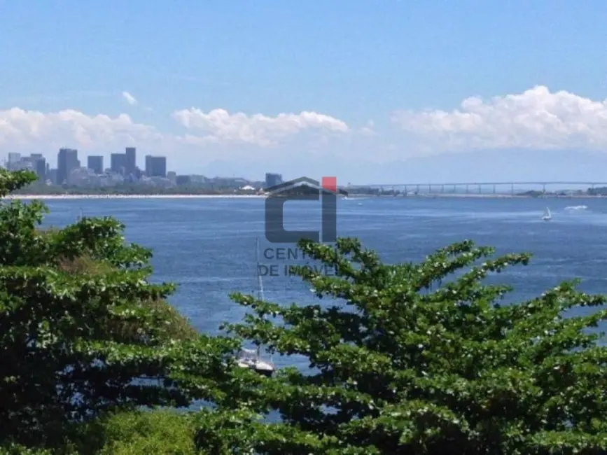 Cobertura com 4 quartos à venda, 330m2 em Rio De Janeiro - RJ - imagem 5 Foto 5 de Cobertura com 4 quartos à venda, 330m2 em Rio De Janeiro - RJ