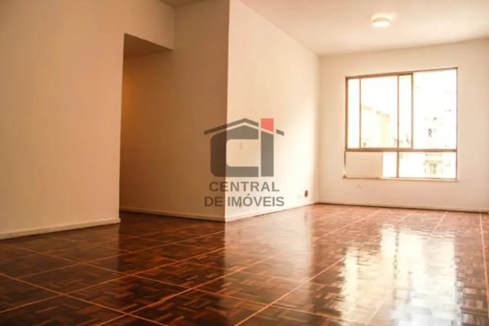 Foto 1 de Apartamento com 3 quartos à venda em Rio De Janeiro - RJ