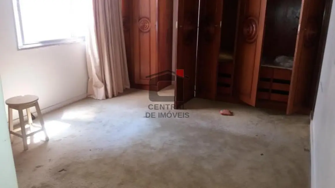 Apartamento com 3 quartos à venda, 140m2 em Rio De Janeiro - RJ - imagem 5 Foto 5 de Apartamento com 3 quartos à venda, 140m2 em Rio De Janeiro - RJ