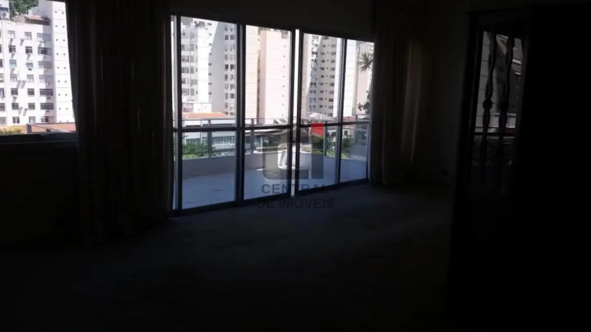Apartamento com 3 quartos à venda, 140m2 em Rio De Janeiro - RJ - imagem 2 Foto 2 de Apartamento com 3 quartos à venda, 140m2 em Rio De Janeiro - RJ