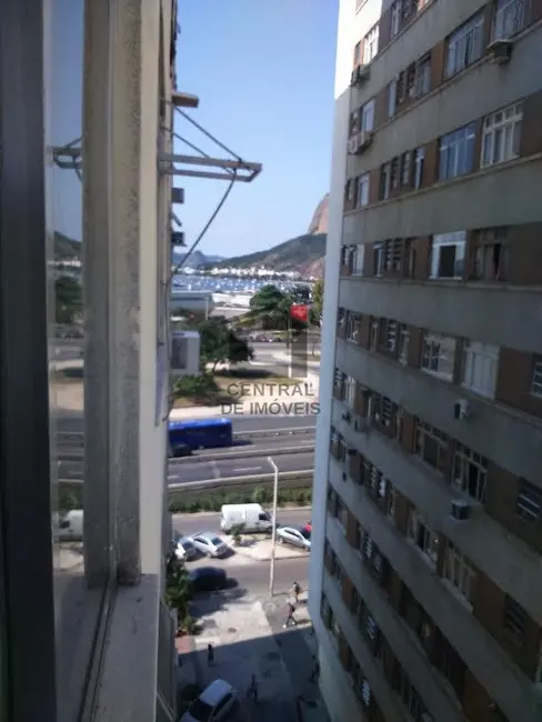 Foto 9 de Apartamento com 1 quarto à venda, 18m2 em Rio De Janeiro - RJ