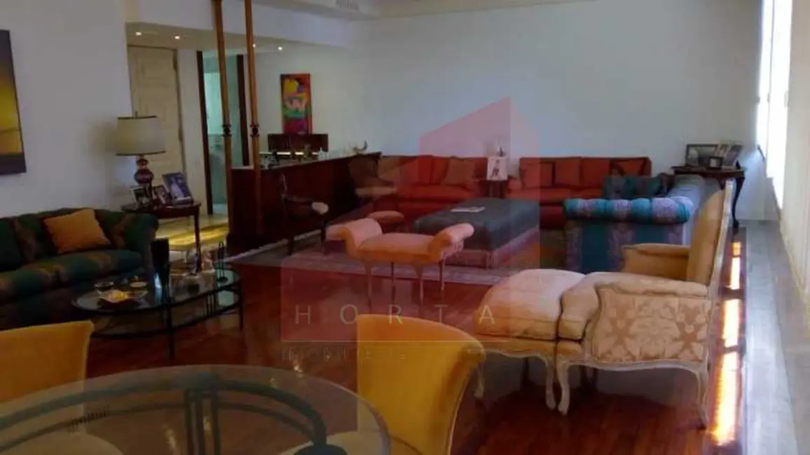 Foto 2 de Apartamento com 3 quartos à venda, 210m2 em Rio De Janeiro - RJ